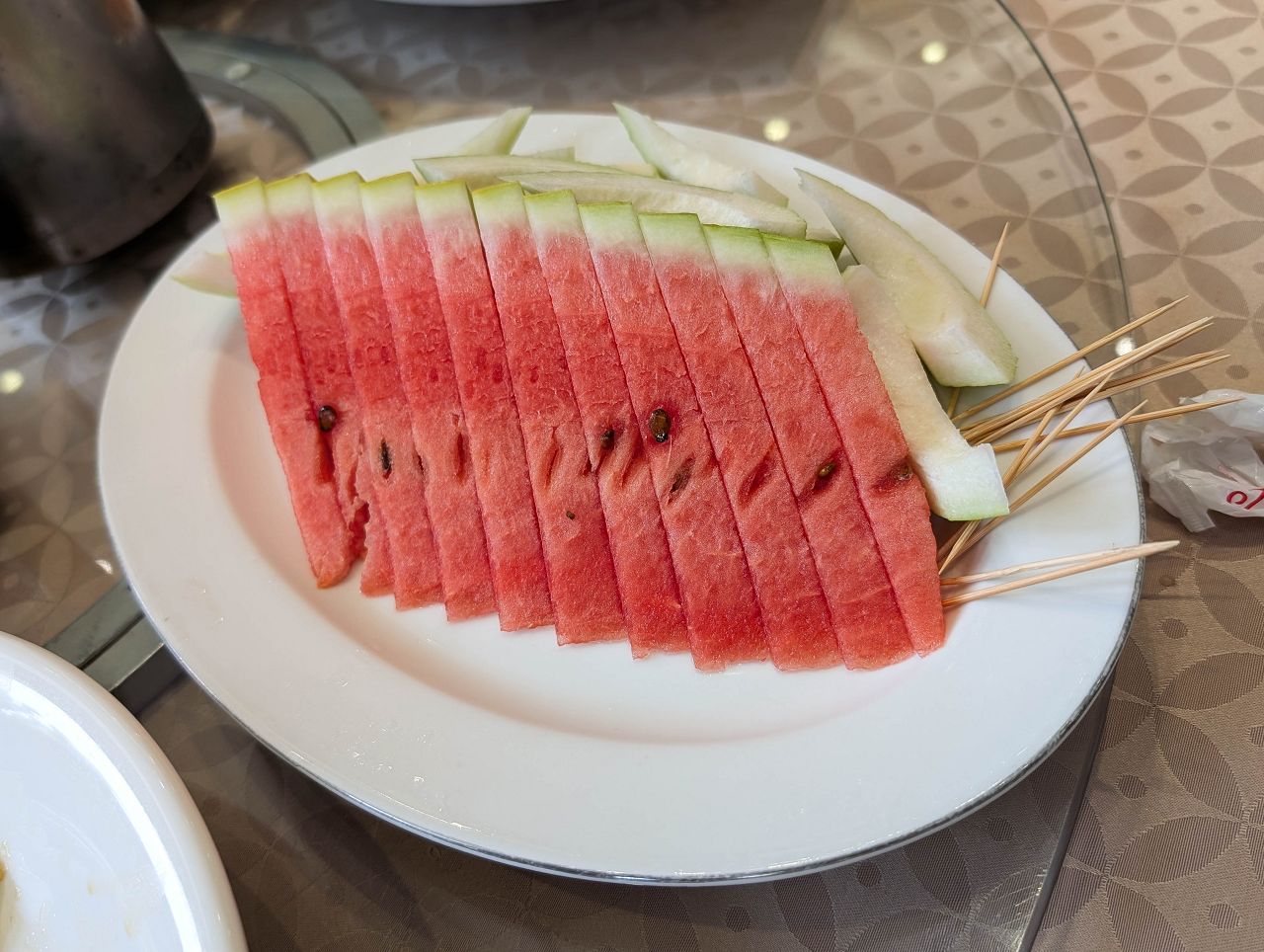 [食記][台中市][霧峰區] 議蘆餐廳 — 舊台灣省議員會館內中餐廳