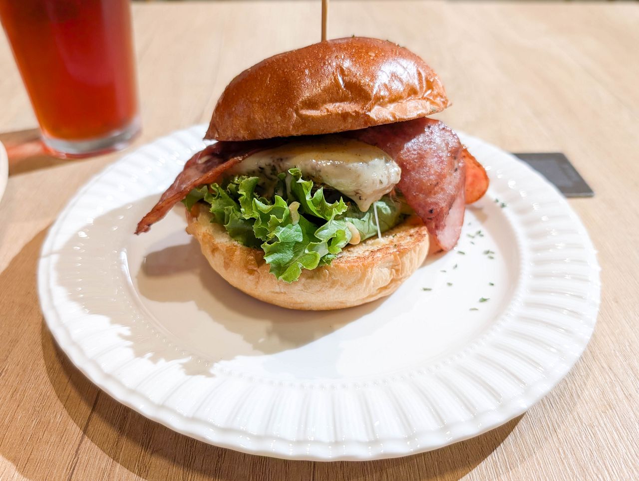 [食記][新北市][板橋區] Burger Now 堡嗝鬧漢堡 — 捷運江子翠站附近巷弄內美式手作漢堡