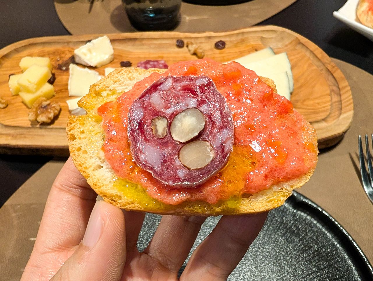 [食記][高雄市] Nido Spanish Cuisine 西班牙私廚料理 — 捷運生態園區站附近隱身住宅區內預約制西班牙料理，西班牙主廚坐鎮現做西班牙大鍋飯。