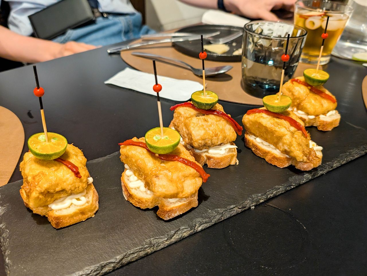 [食記][高雄市] Nido Spanish Cuisine 西班牙私廚料理 — 捷運生態園區站附近隱身住宅區內預約制西班牙料理，西班牙主廚坐鎮現做西班牙大鍋飯。