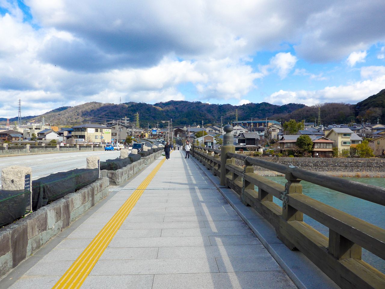 [遊記] 2026日本關西旅遊 Day5 — 宇治獨旅之行 宇治橋、宇治上神社、福壽園石臼研磨抹茶體驗