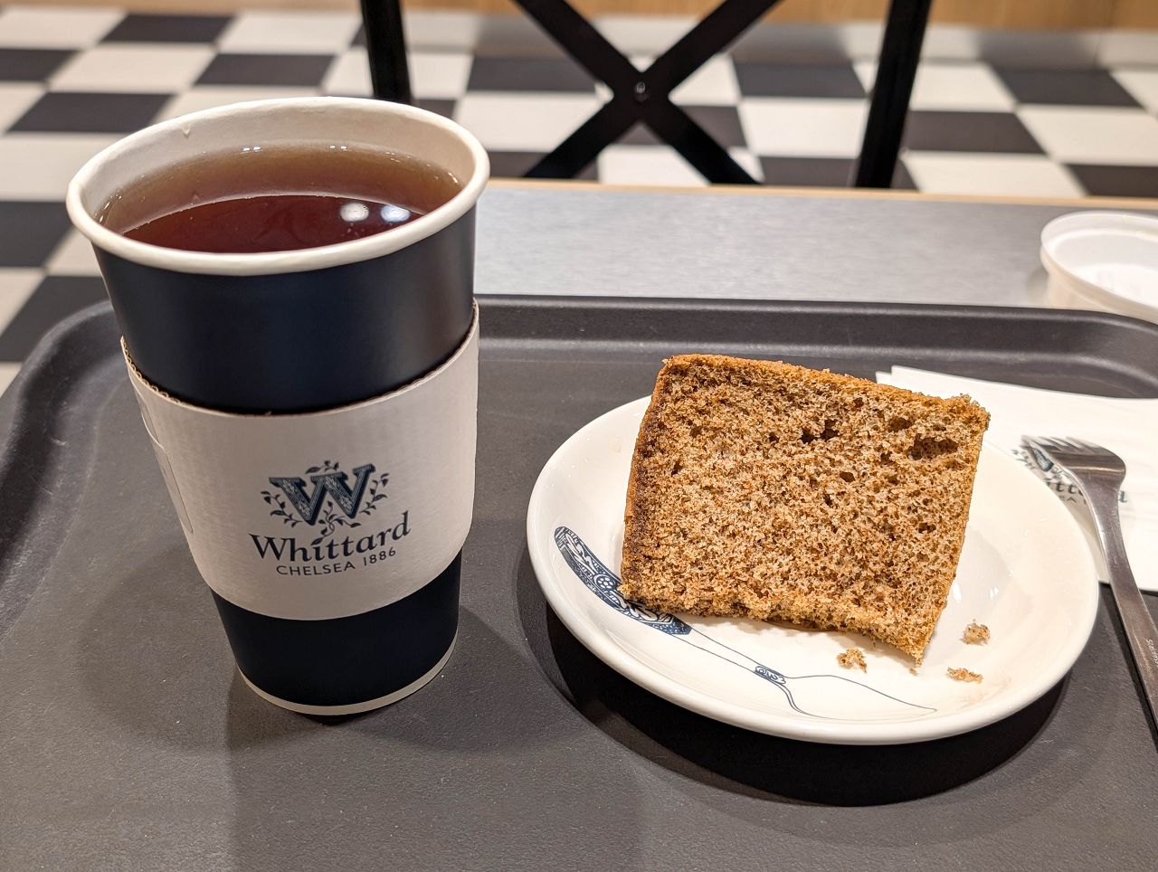 [食記][桃園市][中壢區] Whittard 桃園華泰名品城店 —  來自英國倫敦百年茶牌，享用優質英國茶飲以及英國茶甜點和冰淇淋。