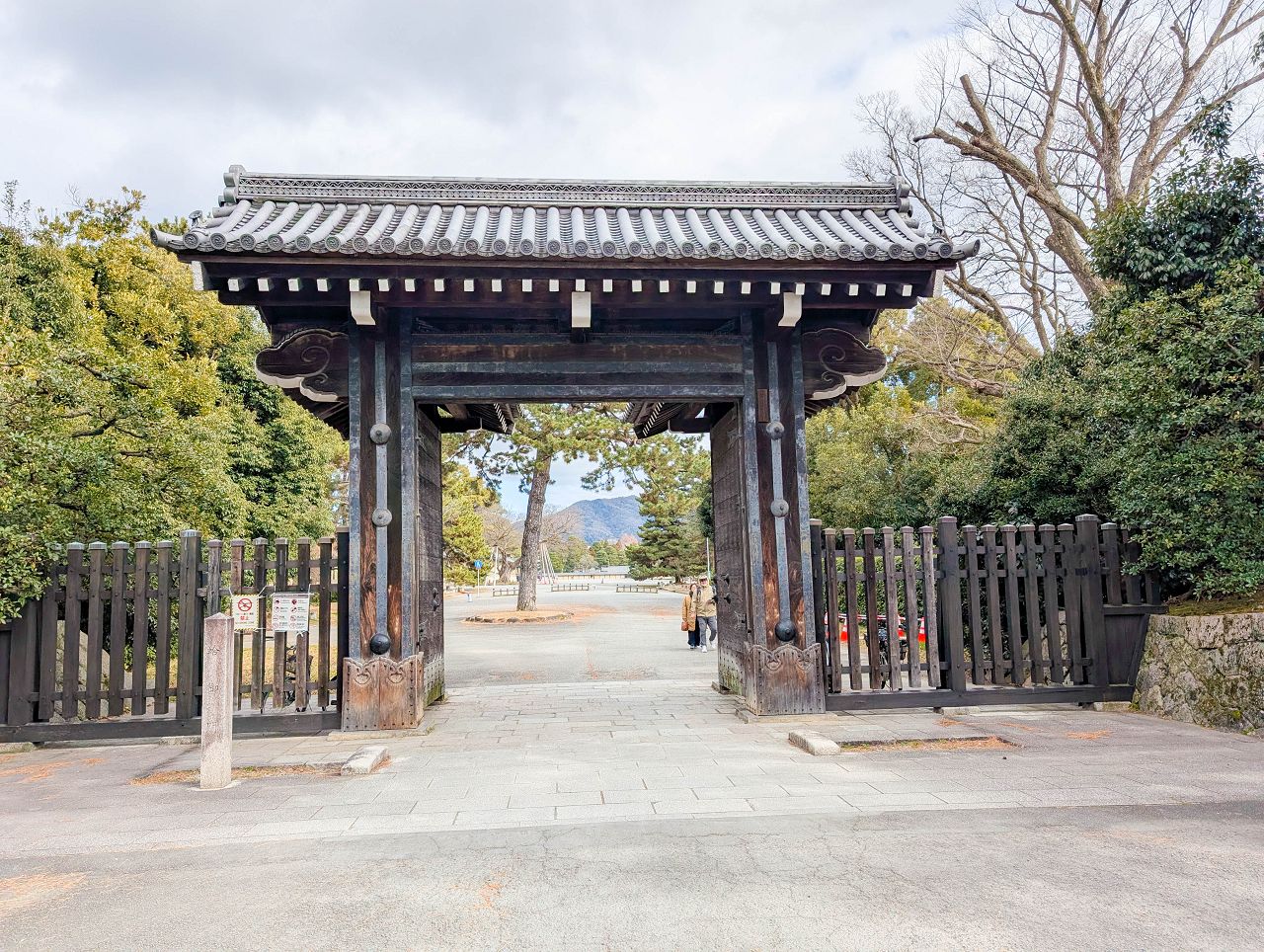 [遊記] 2026日本關西旅遊 Day6 — 京都 京都御苑、金閣寺 + 大阪 難波