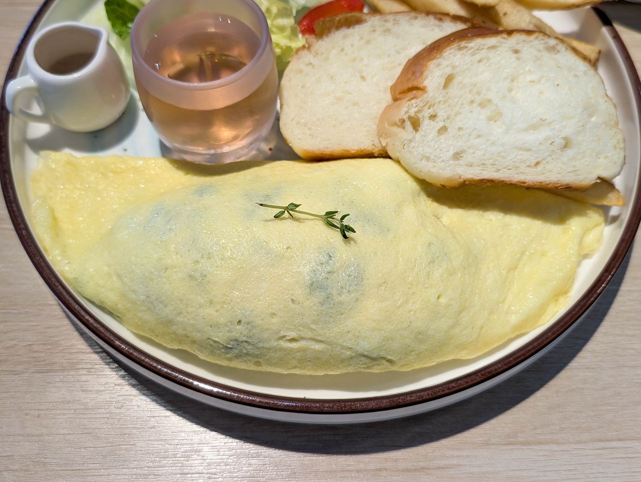 [食記][新北市][三重區] 藍洋洋 Lazy Brunch — 捷運菜寮站附近海洋風格早午餐餐廳