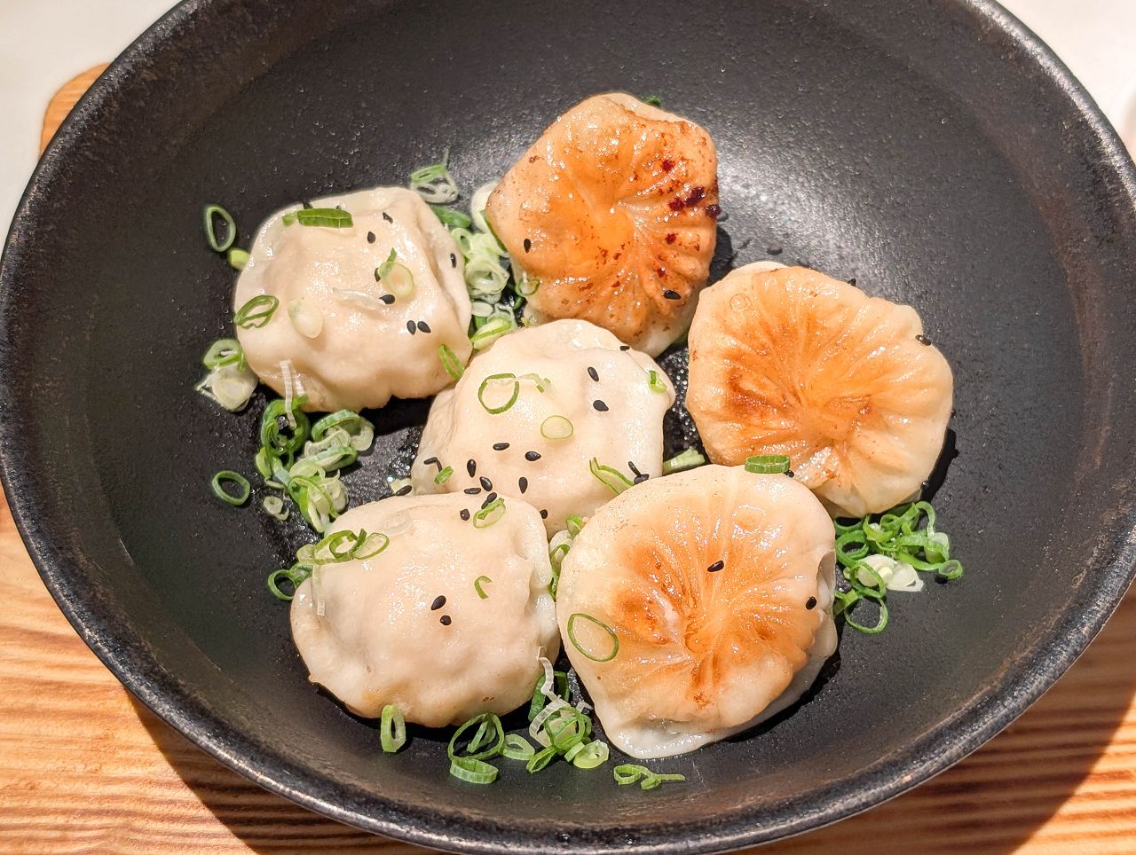 [食記][台北市] 漢來上海湯包 台北Dream Plaza店 — 漢來美食旗下上海湯包餐廳到台北展店