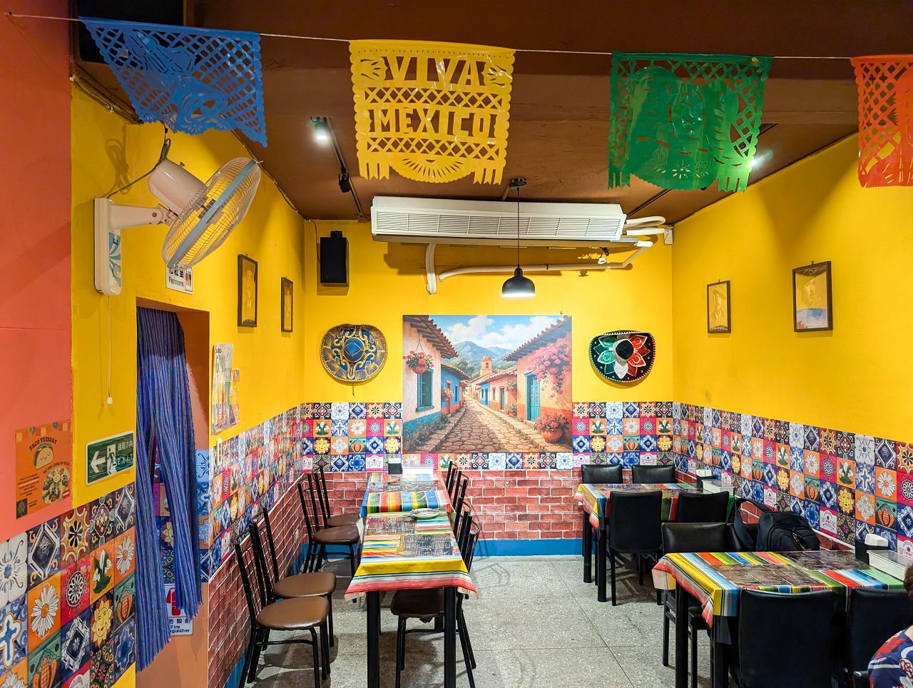 [食記][台北市] FONDA MÉXICO 豐富墨西哥菜 — 中正紀念堂附近巷弄內道地墨西哥料理餐廳