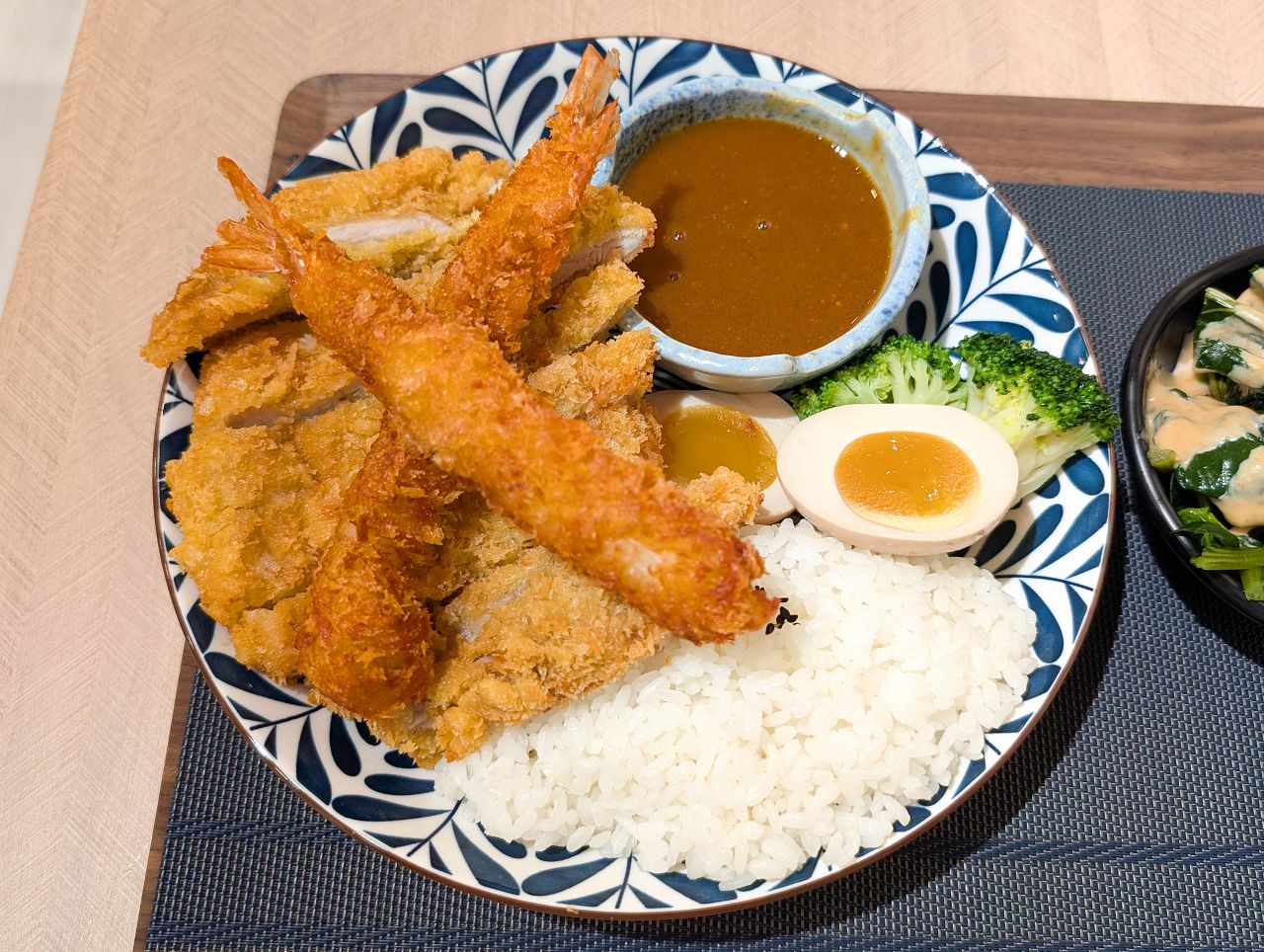 [食記][台北市] 農粹日式咖哩 長安店 — 平價美味的日式咖哩，選用小農新鮮食材烹調製作。