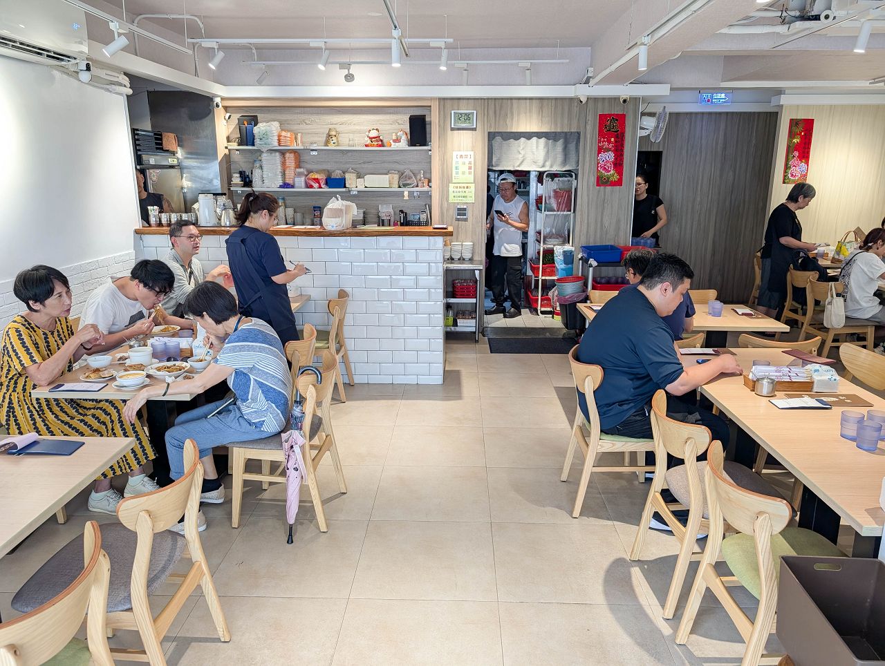 [食記][台北市] 香港鑫華茶餐廳 — 永康街商圈超過20年香港茶餐廳老店
