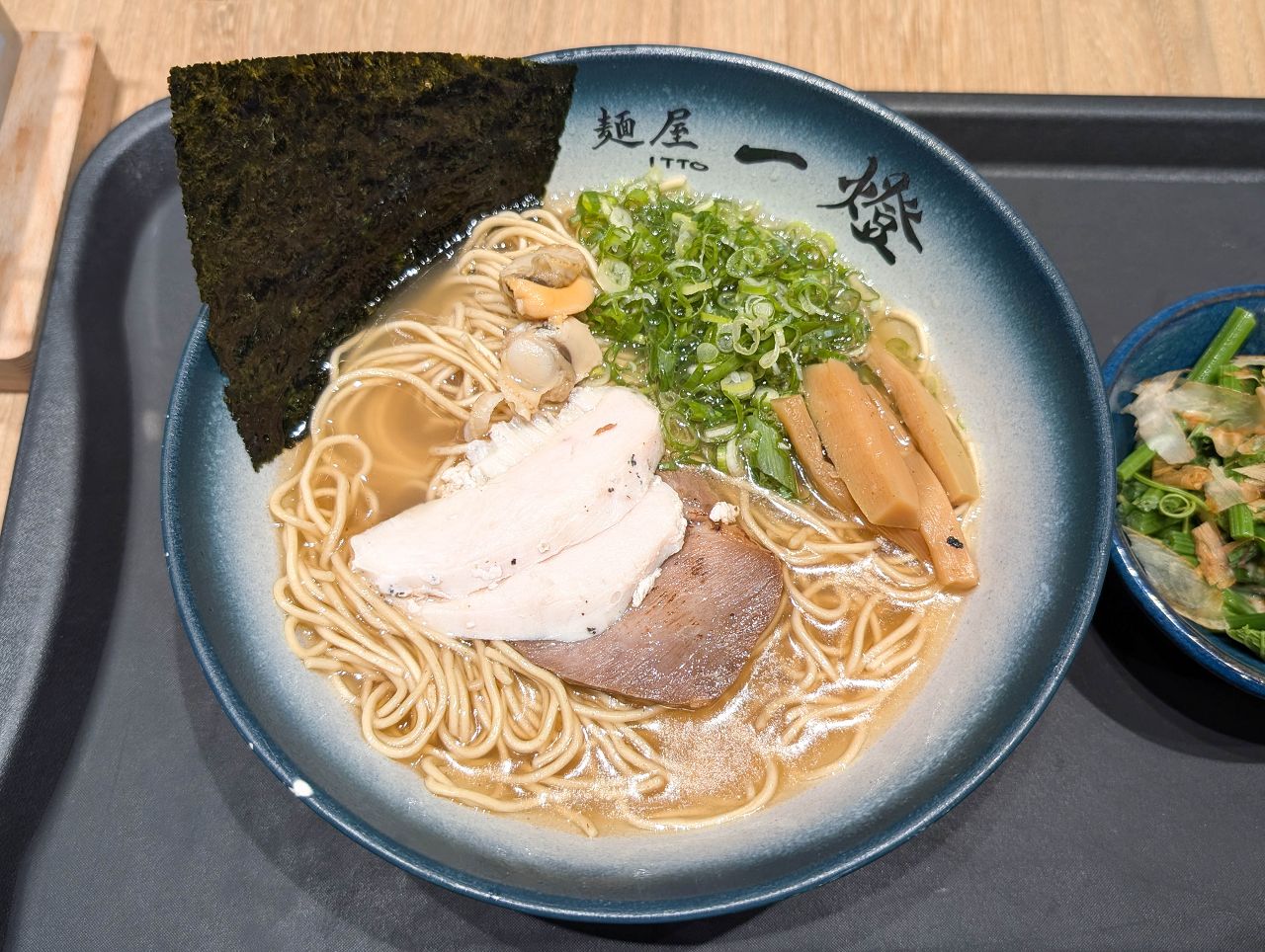 [食記][桃園市][中壢區] 麵屋一燈 桃園華泰店