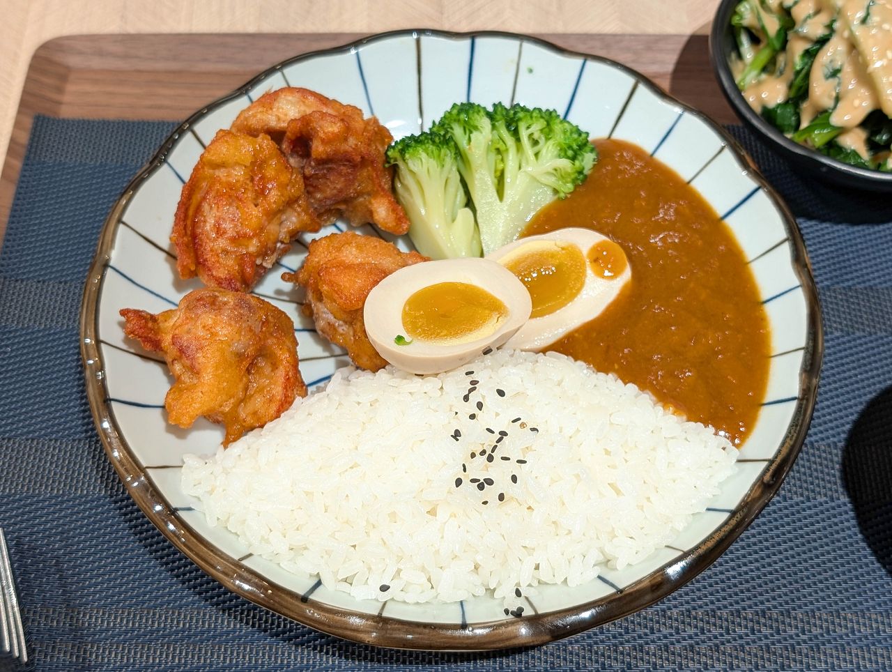 [食記][台北市] 農粹日式咖哩 長安店 — 平價美味的日式咖哩，選用小農新鮮食材烹調製作。