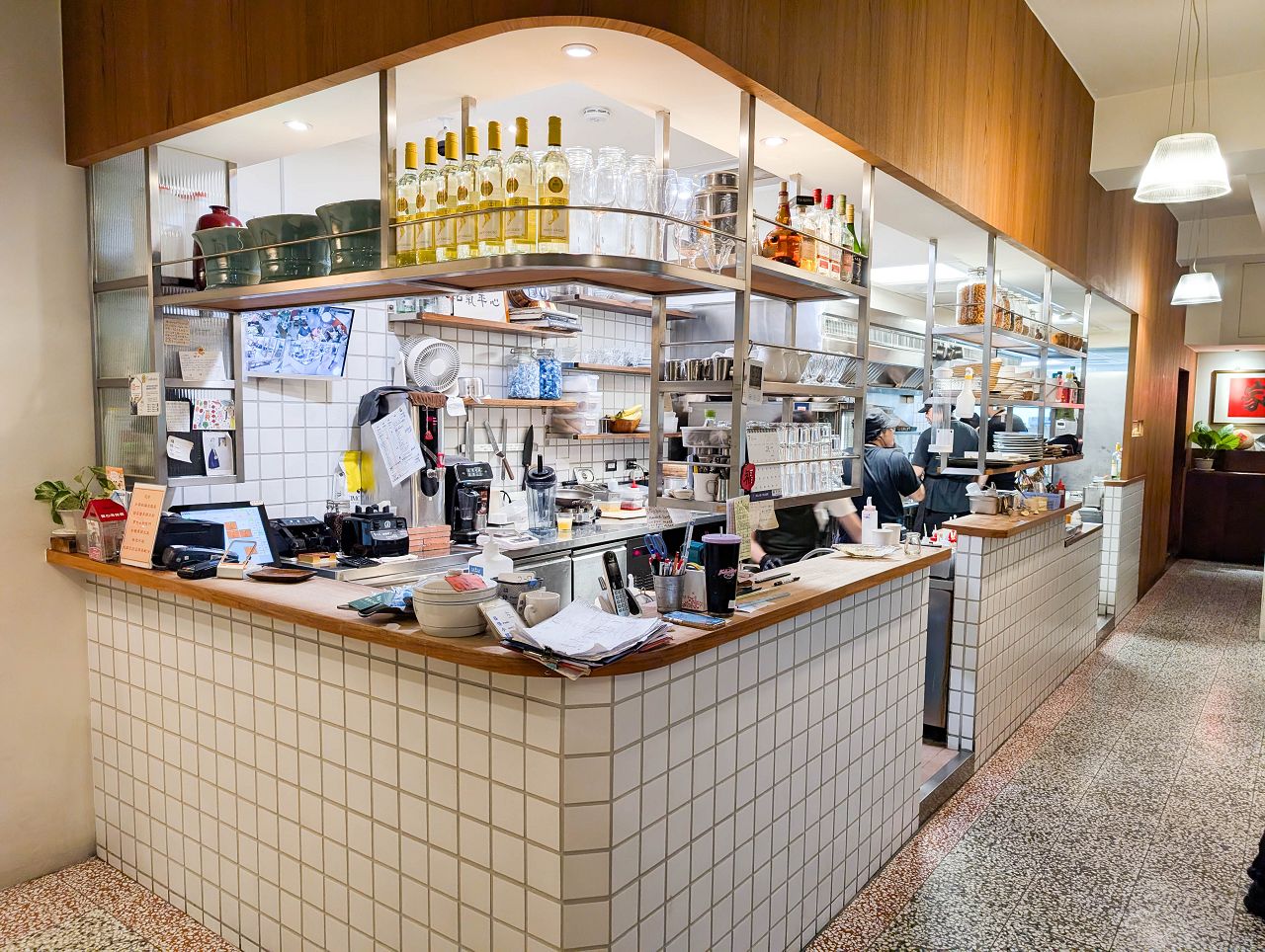 [食記][高雄市] 福得小館 — 隱身巷弄內的餐酒館，選用在地食材創作出融入台式元素的歐風料理。