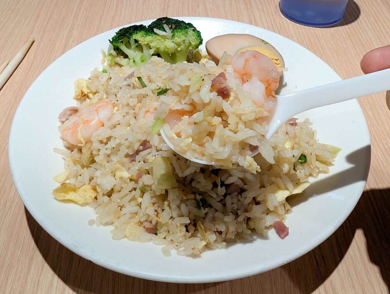 [食記][台北市] 香港鑫華茶餐廳 — 永康街商圈超過20年香港茶餐廳老店