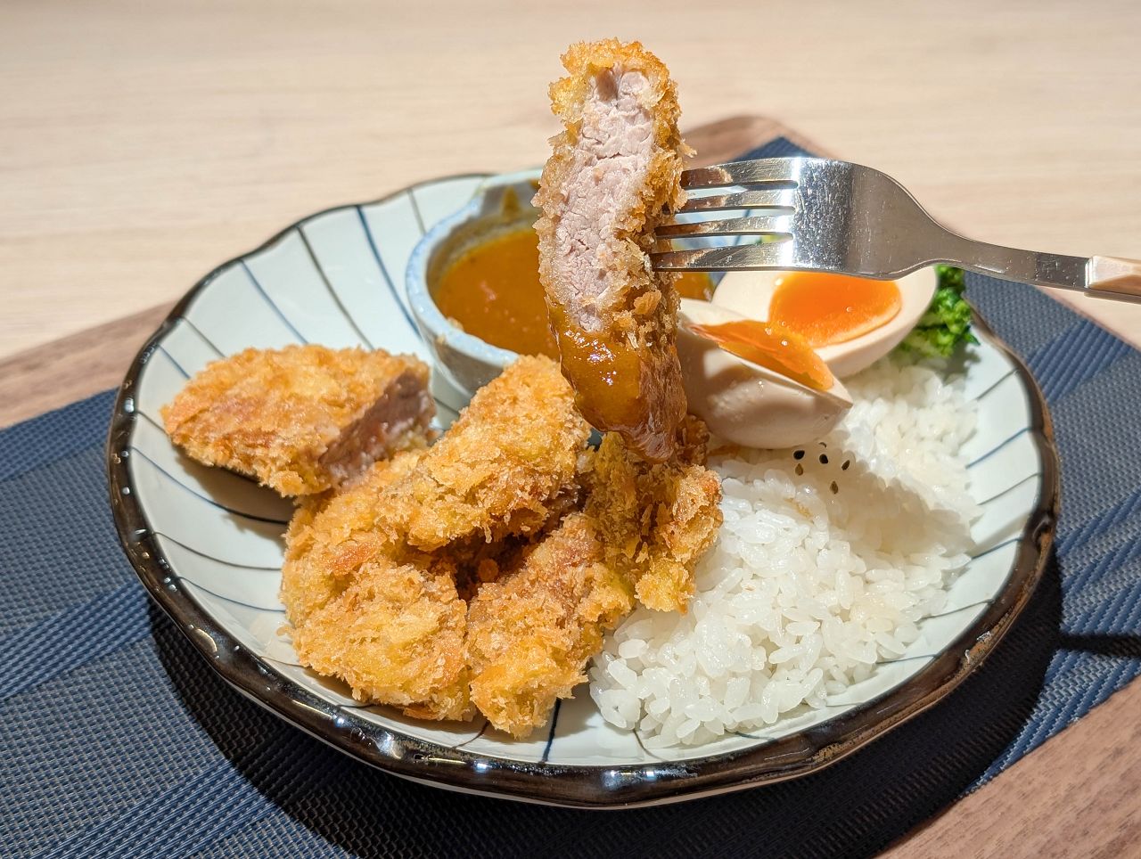 [食記][台北市] 農粹日式咖哩 長安店 — 平價美味的日式咖哩，選用小農新鮮食材烹調製作。
