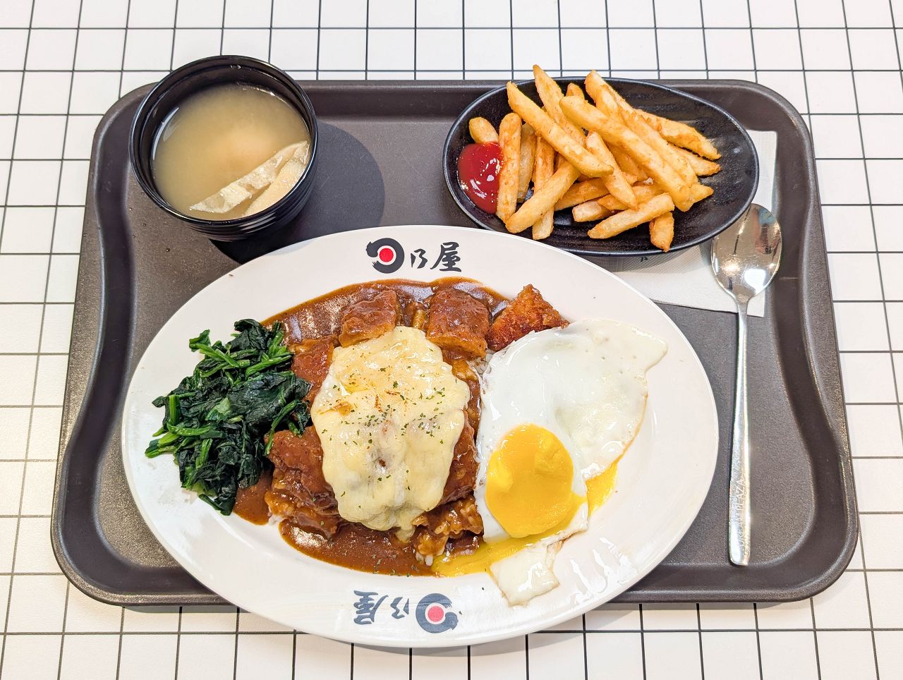 [食記][台北市] 日乃屋咖哩 台北信義店 — 榮獲「神田咖哩大賽」冠軍的日本咖哩名店在台北Dream Plaza開分店啦！