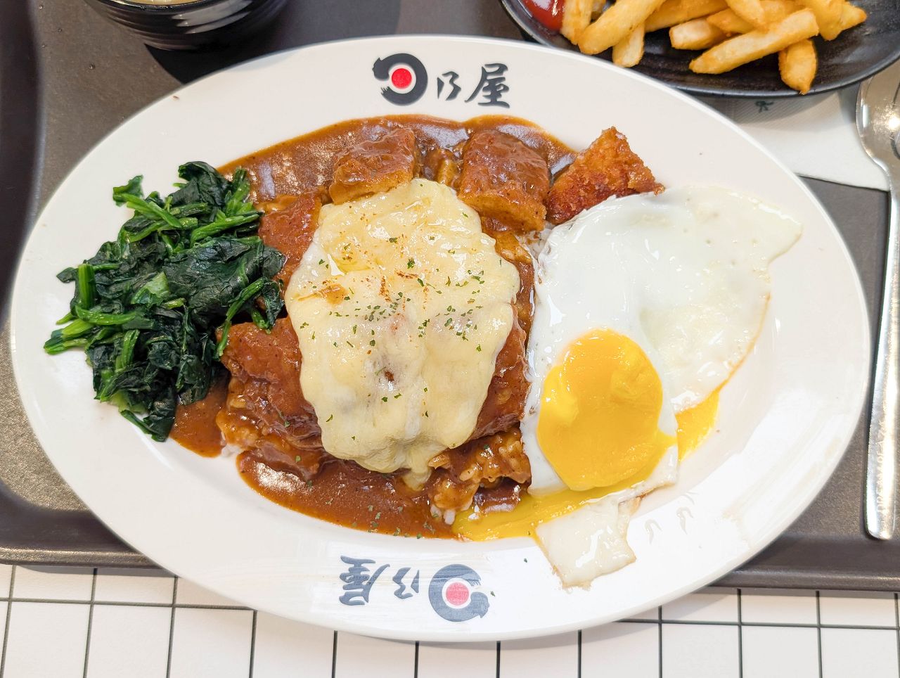 [食記][台北市] 日乃屋咖哩 台北信義店 — 榮獲「神田咖哩大賽」冠軍的日本咖哩名店在台北Dream Plaza開分店啦！
