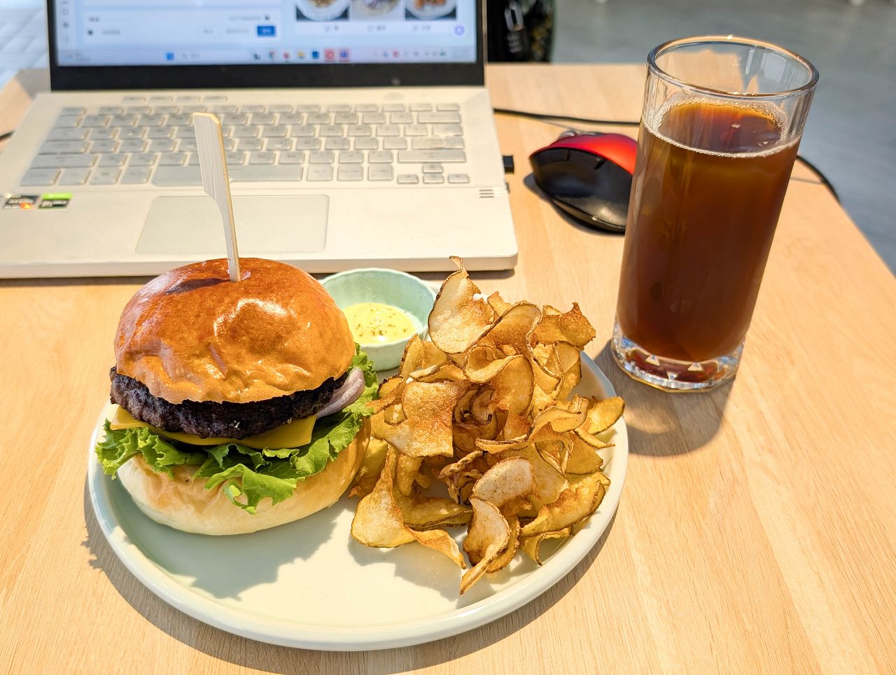 [食記][新北市][三重區] 藍洋洋 Lazy Brunch — 捷運菜寮站附近海洋風格早午餐餐廳