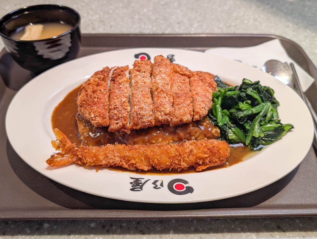 [食記][台北市] 日乃屋咖哩 台北信義店 — 榮獲「神田咖哩大賽」冠軍的日本咖哩名店在台北Dream Plaza開分店啦！