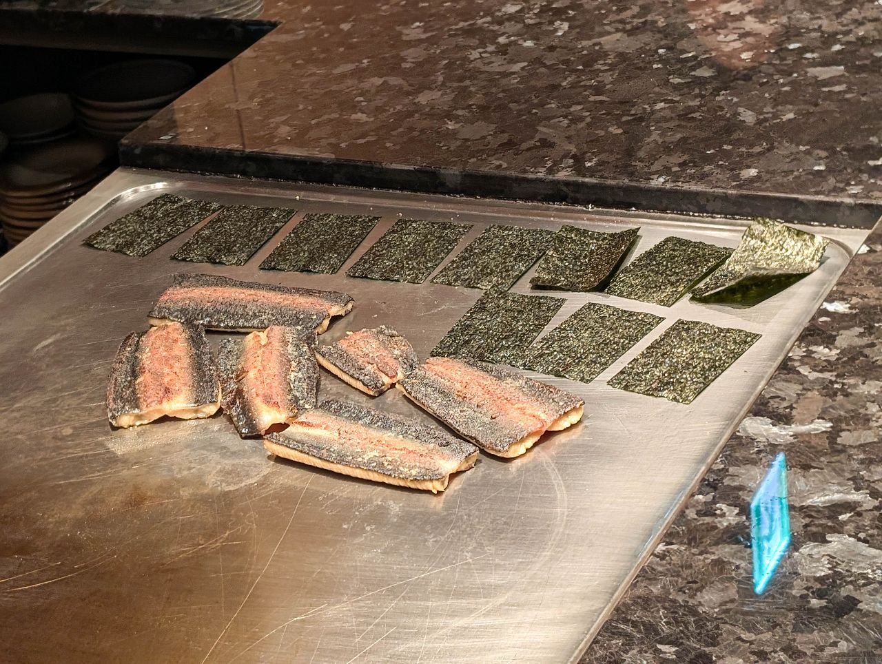 [食記][新北市][板橋區] 初魚鐵板料亭-板橋大遠百店 — 板橋大遠百內頂級高質感鐵板燒