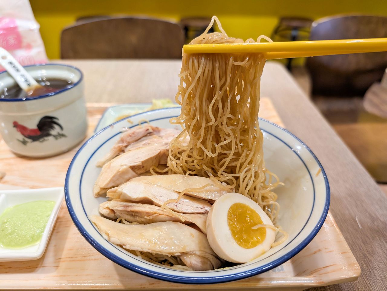 [食記][台北市] 良良海南雞 八德台安店 — 台安醫院附近巷弄內星馬海南雞飯專賣店