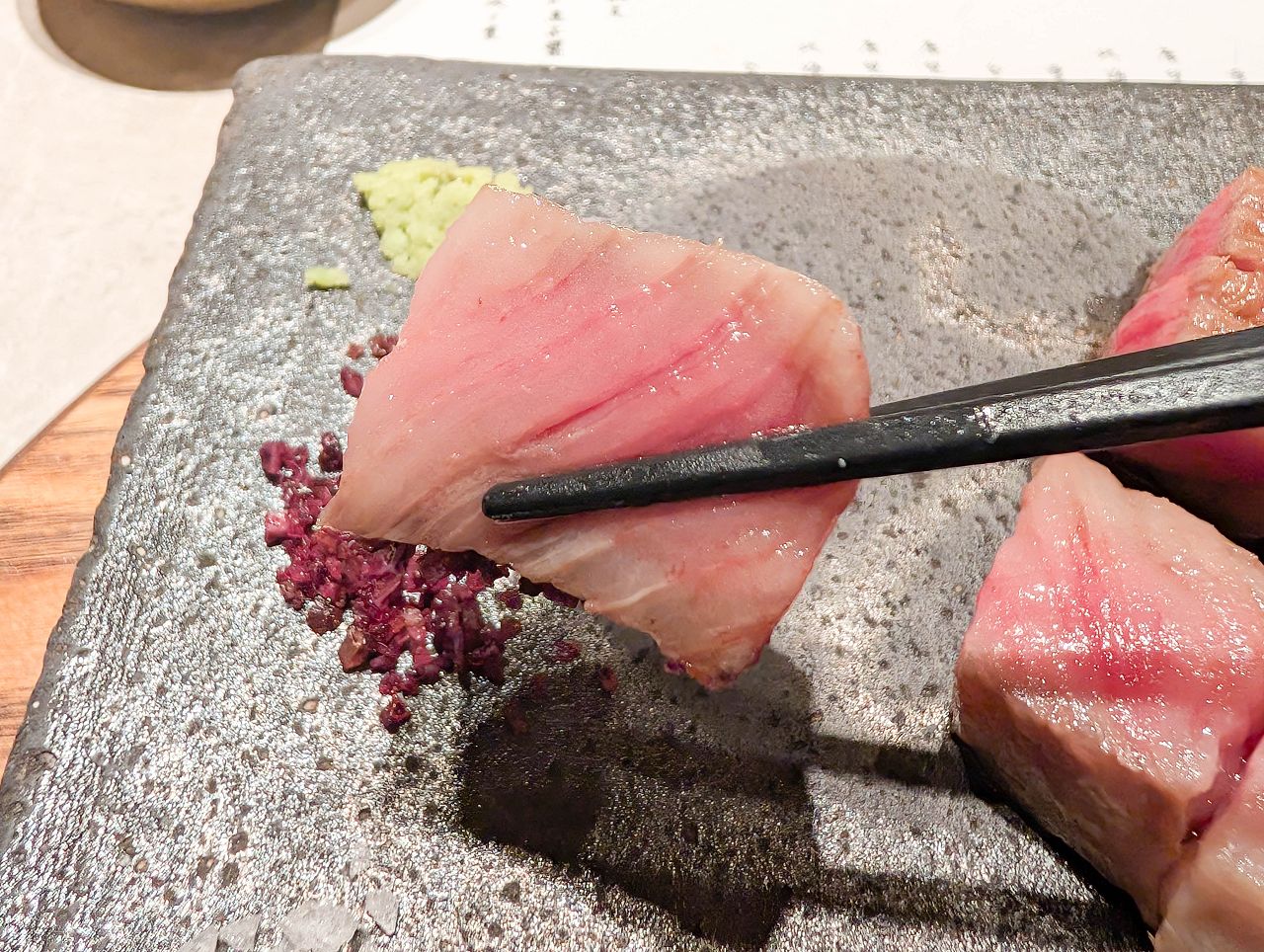 [食記][新北市][板橋區] 初魚鐵板料亭-板橋大遠百店 — 板橋大遠百內頂級高質感鐵板燒